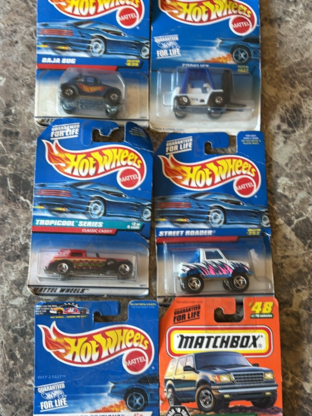 Vintage/Retro 90’s Hot Wheels Assorted Die-Cast Toy Cars Collection.